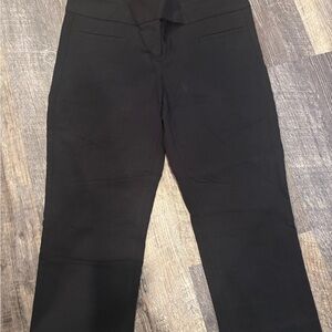 The Limited Women's Elegant Black Capris - Ideal Stretch